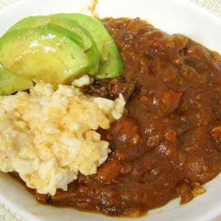 アボカドと豆腐卵カレー